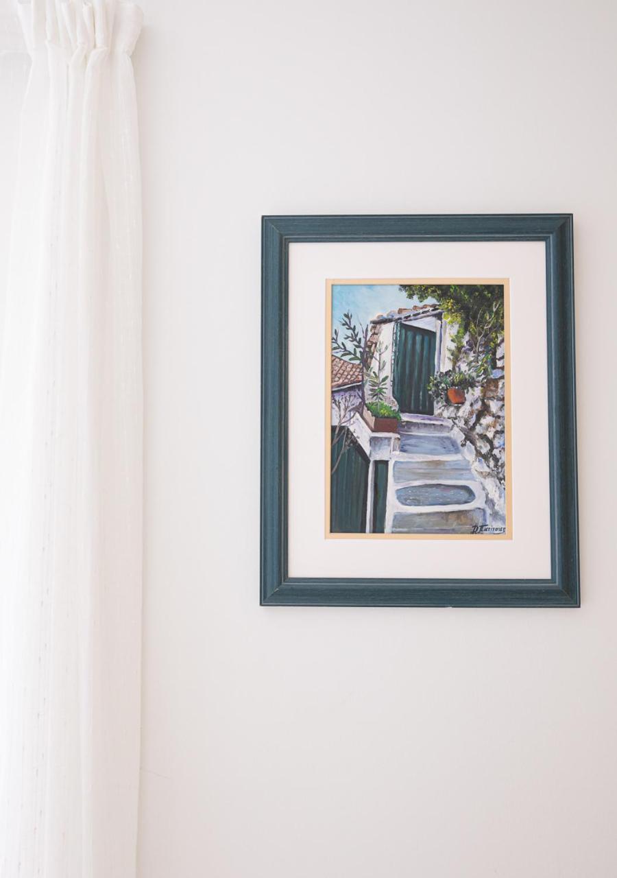 אתונה Elegant Apt 50Meters Close Acropolis מראה חיצוני תמונה