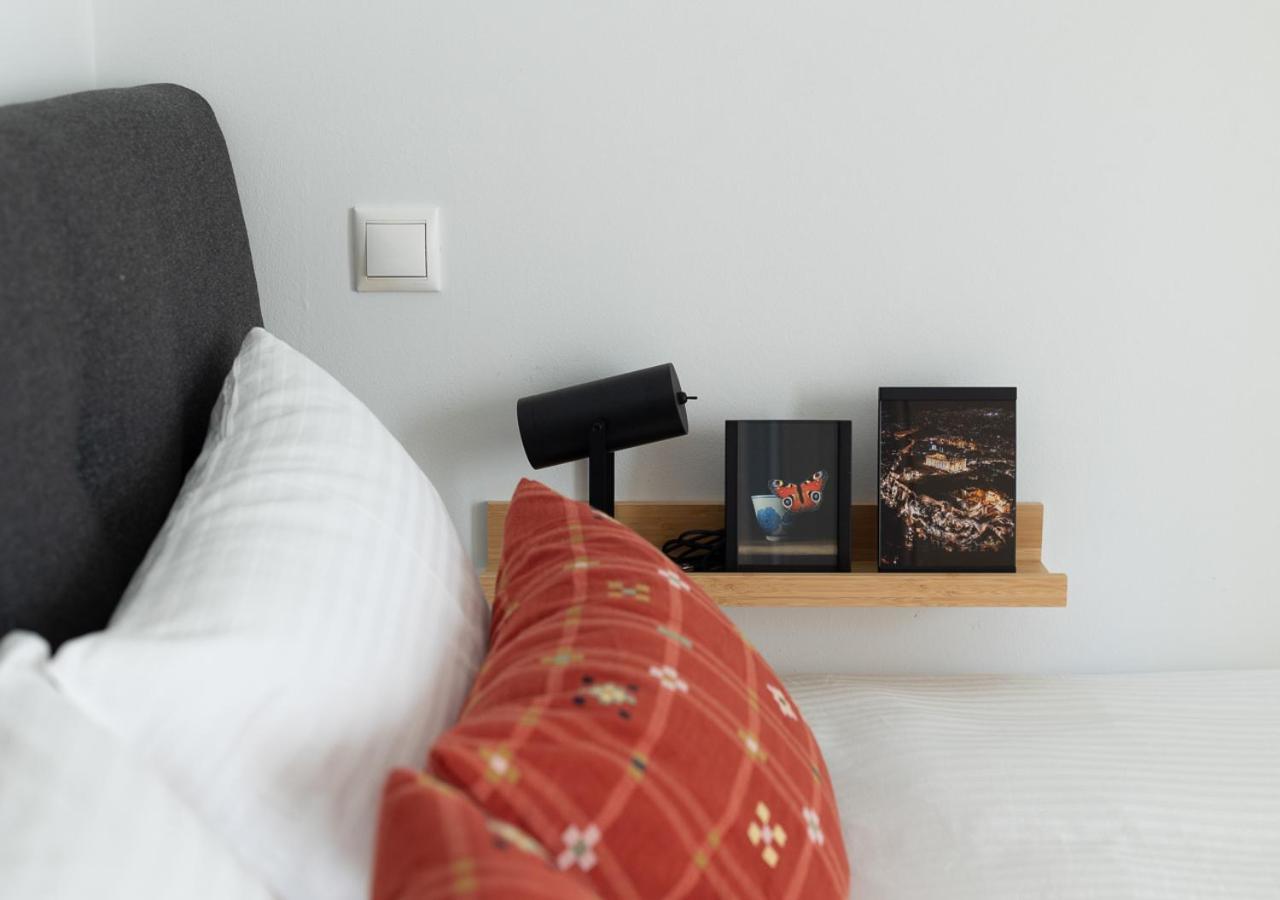 אתונה Elegant Apt 50Meters Close Acropolis מראה חיצוני תמונה